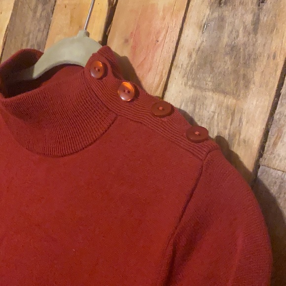 Burgundy tunic sweater with pockets - Picture 2 of 4